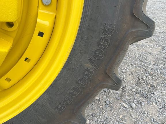 2025 John Deere 8R 370 Tractor