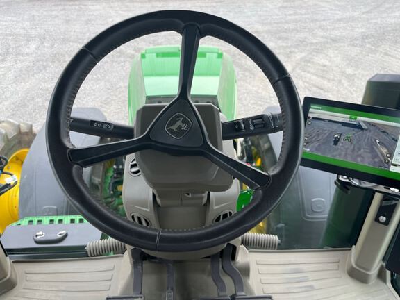 2025 John Deere 8R 370 Tractor