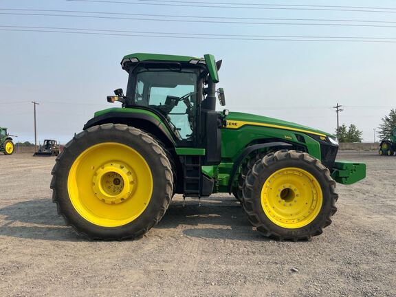 2025 John Deere 8R 340 Tractor