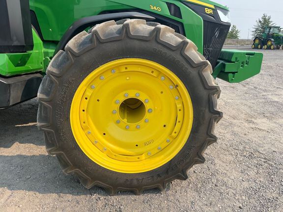 2025 John Deere 8R 340 Tractor