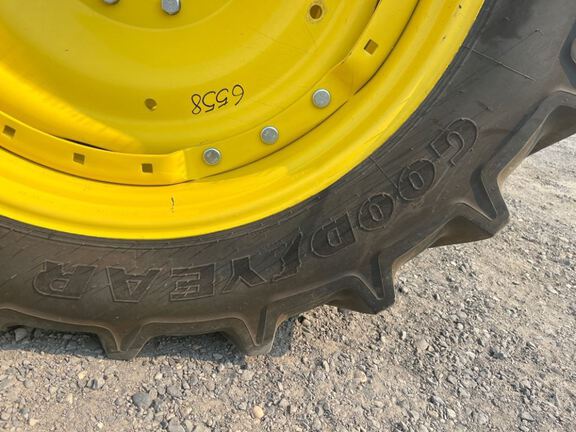 2025 John Deere 8R 340 Tractor