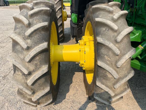 2025 John Deere 8R 340 Tractor