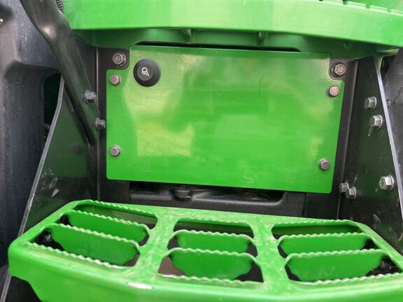 2025 John Deere 8R 340 Tractor