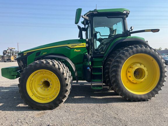 2025 John Deere 8R 340 Tractor