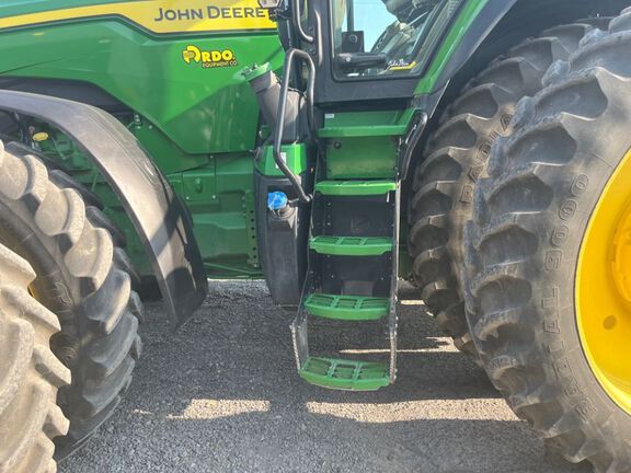 2025 John Deere 8R 340 Tractor