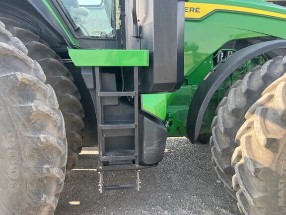 2025 John Deere 8R 340 Tractor