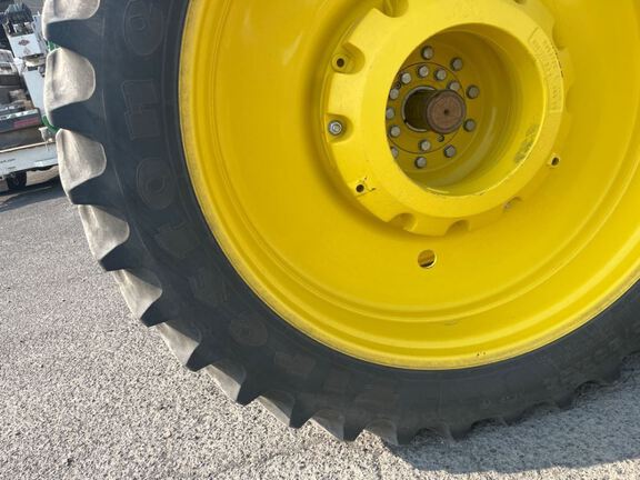 2025 John Deere 8R 340 Tractor