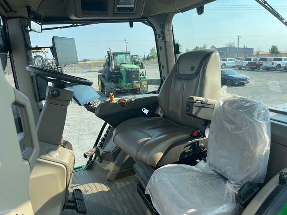 2025 John Deere 8R 340 Tractor