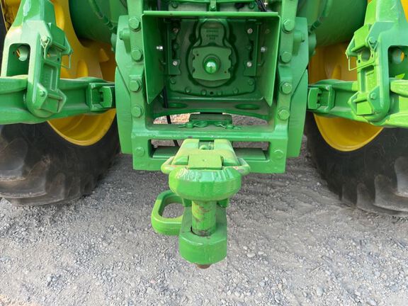 2025 John Deere 8R 370 Tractor