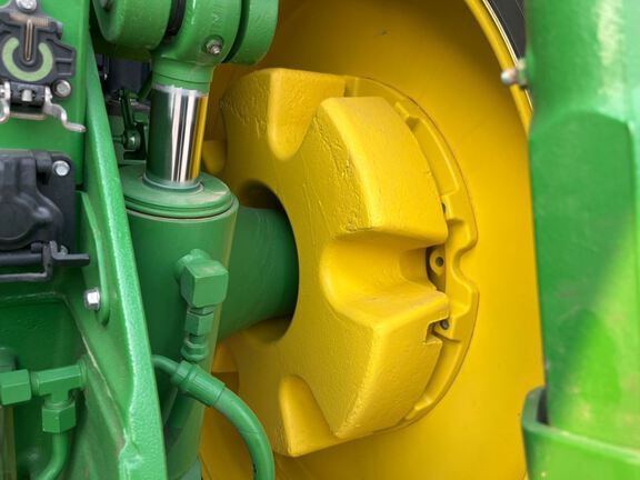 2025 John Deere 8R 370 Tractor