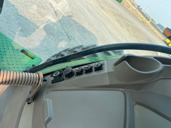 2025 John Deere 8R 370 Tractor