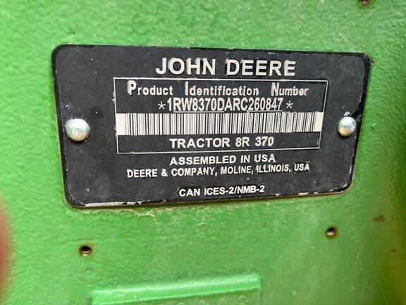 2025 John Deere 8R 370 Tractor