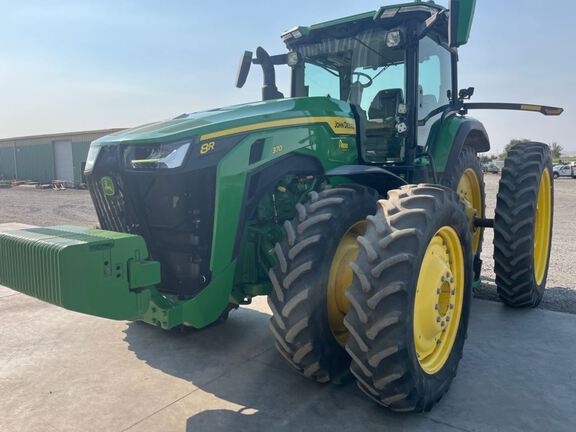 2025 John Deere 8R 370 Tractor