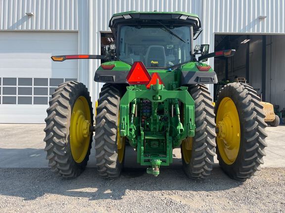 2025 John Deere 8R 370 Tractor