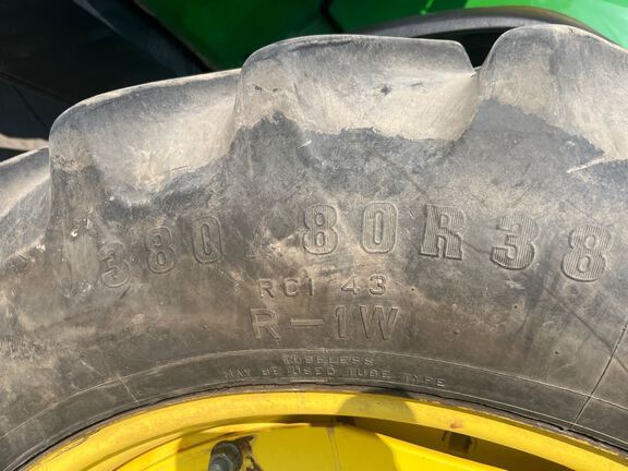2025 John Deere 8R 370 Tractor
