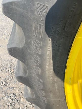 2025 John Deere 8R 370 Tractor