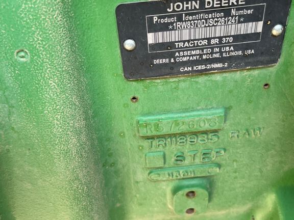 2025 John Deere 8R 370 Tractor