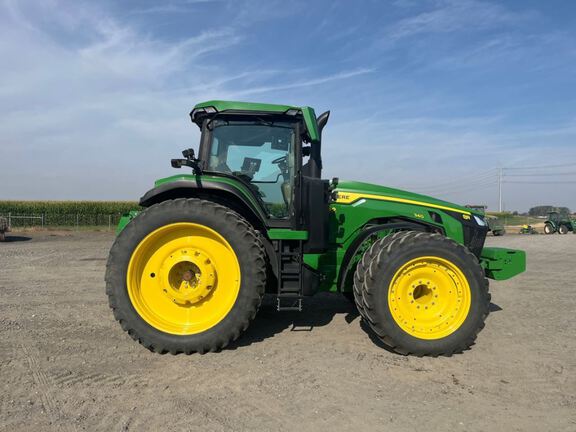 2025 John Deere 8R 340 Tractor