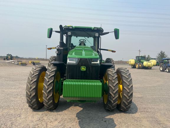 2025 John Deere 8R 310 Tractor