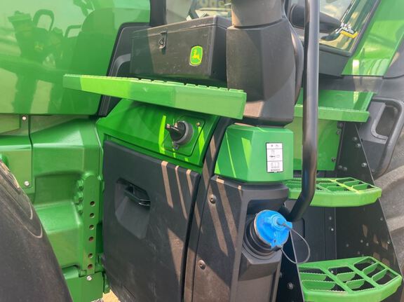 2025 John Deere 8R 310 Tractor