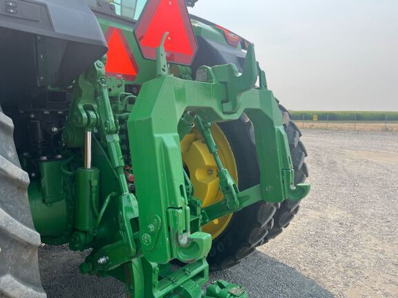 2025 John Deere 8R 310 Tractor