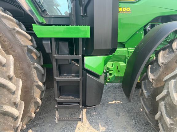 2025 John Deere 8R 310 Tractor