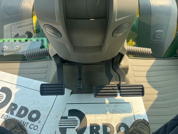 2025 John Deere 8R 310 Tractor