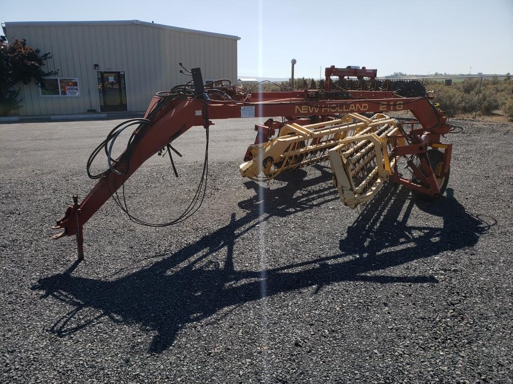 Case IH 216 Rake