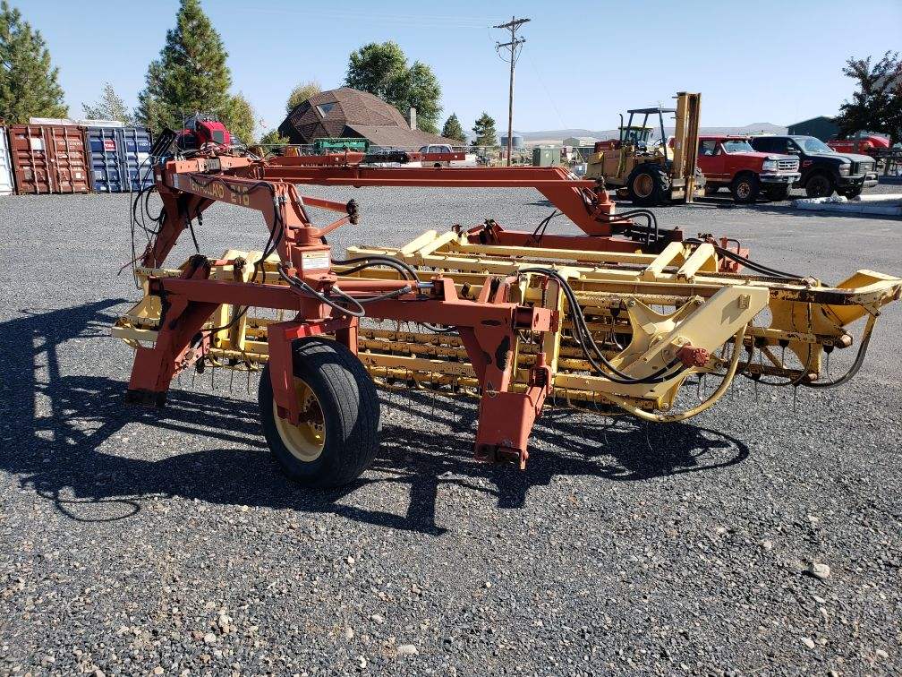 Case IH 216 Rake