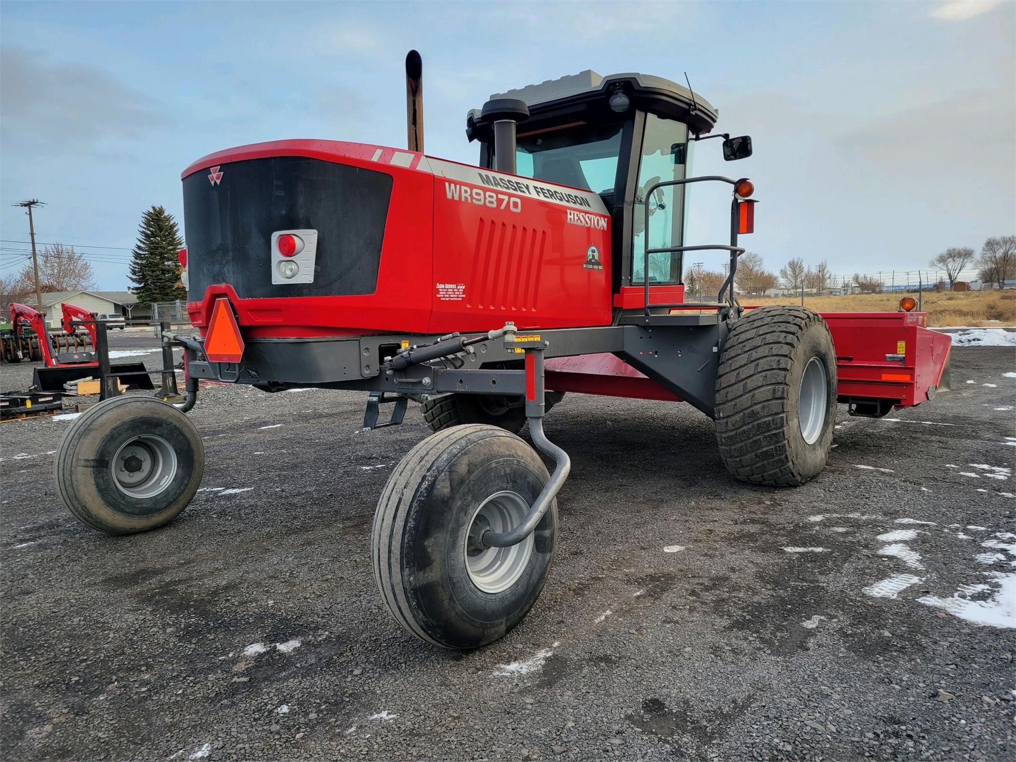 2015 Massey Ferguson WR9870 Windrower