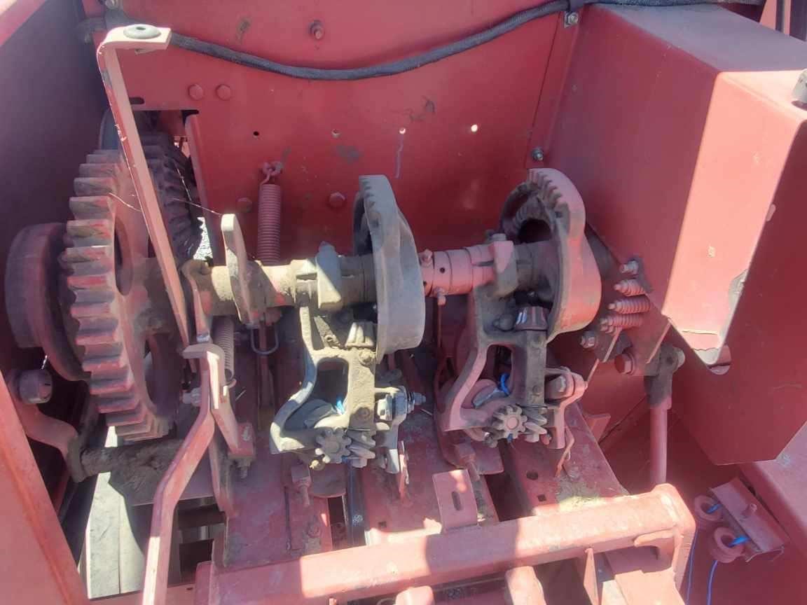 2009 Case SB551 Baler/Square