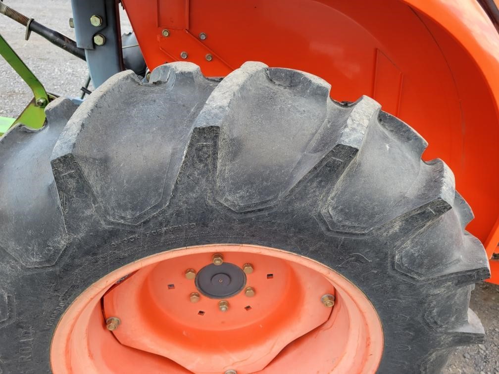 2005 Kubota L3130D Tractor