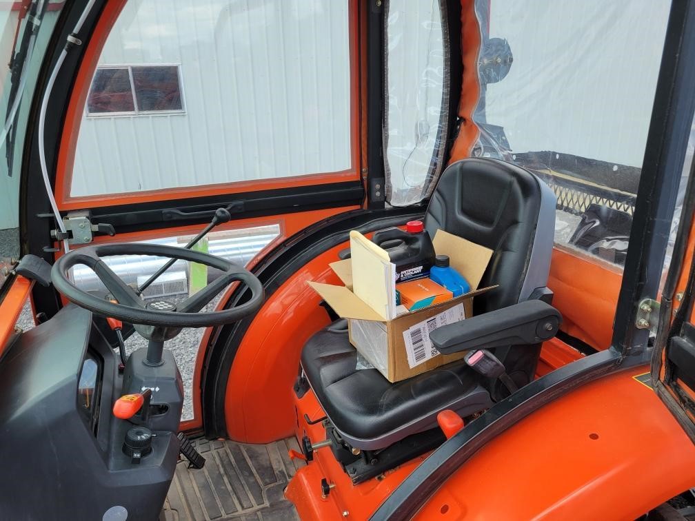 2005 Kubota L3130D Tractor