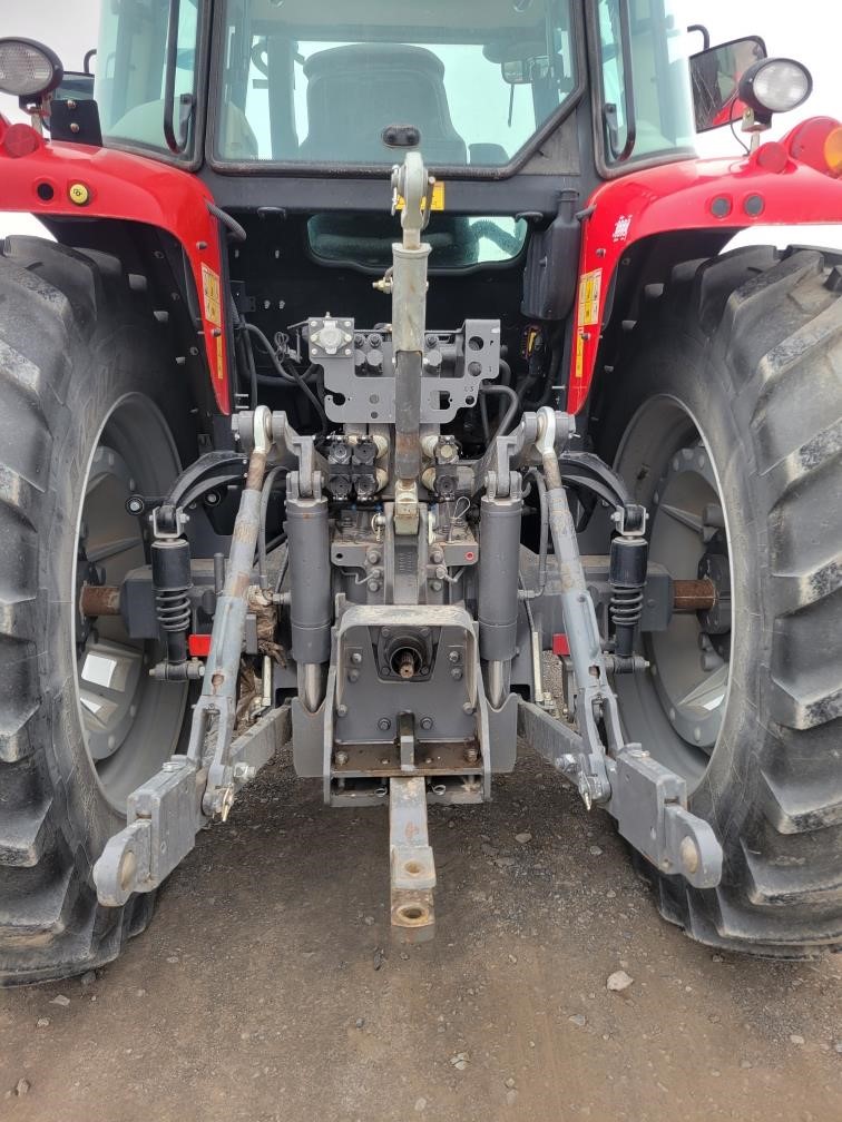 2016 Massey Ferguson 6615 Tractor