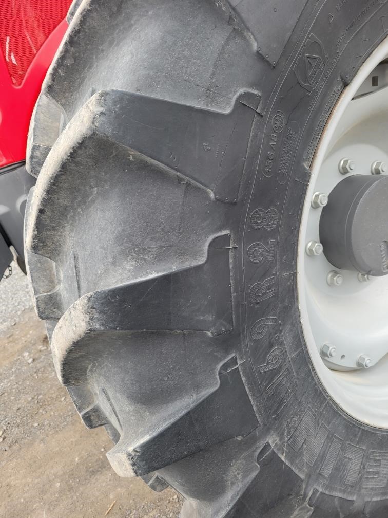 2016 Massey Ferguson 6615 Tractor