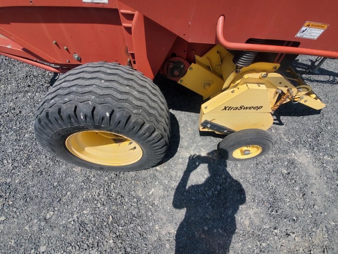 2006 New Holland BR780A Baler/Round