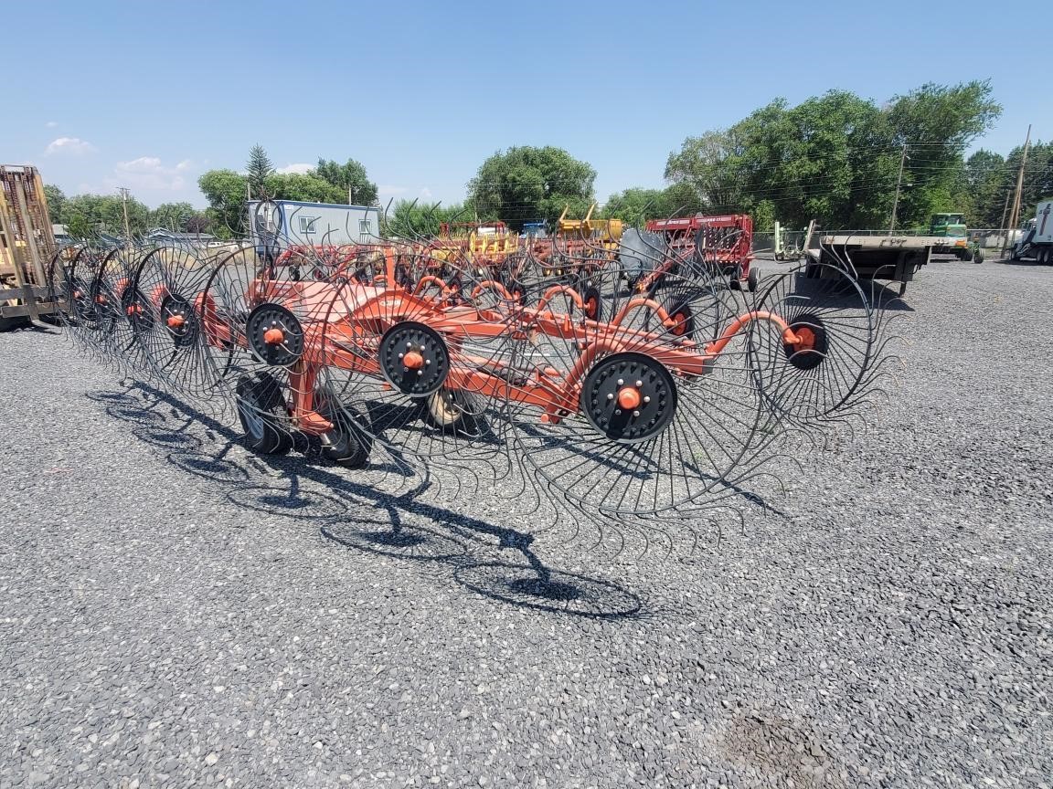 2015 Kuhn SR314 Rake