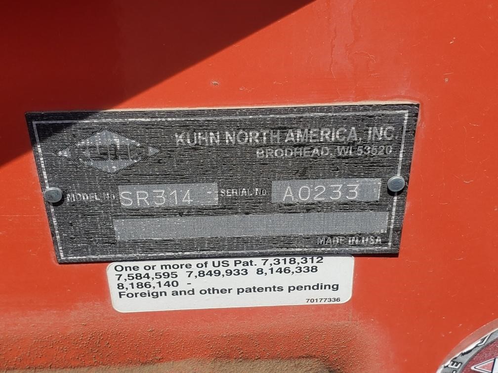 2015 Kuhn SR314 Rake