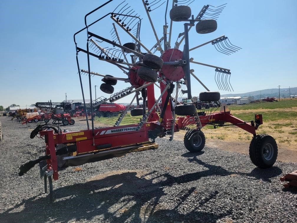 2022 Massey Ferguson RK802 Rake