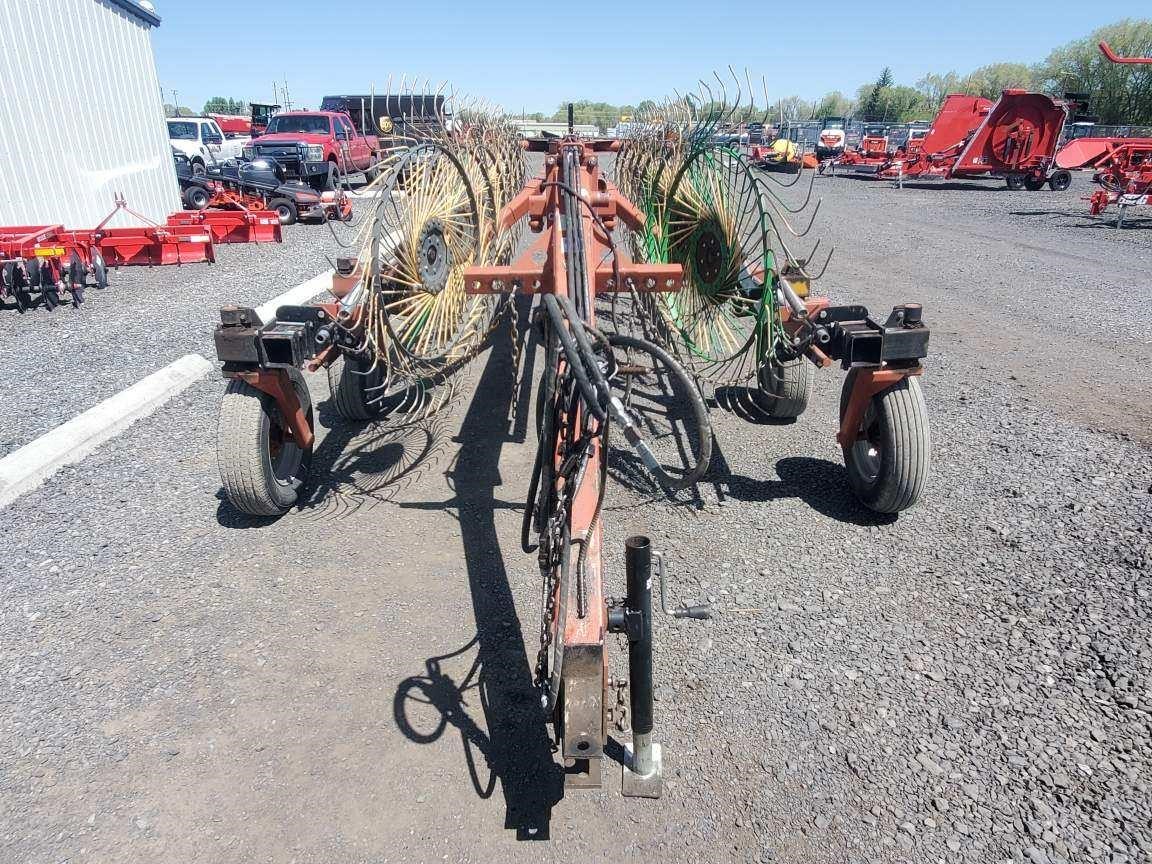 2009 Massey Ferguson 3986 Rake