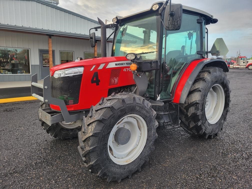 2018 Massey Ferguson 4707 Tractor