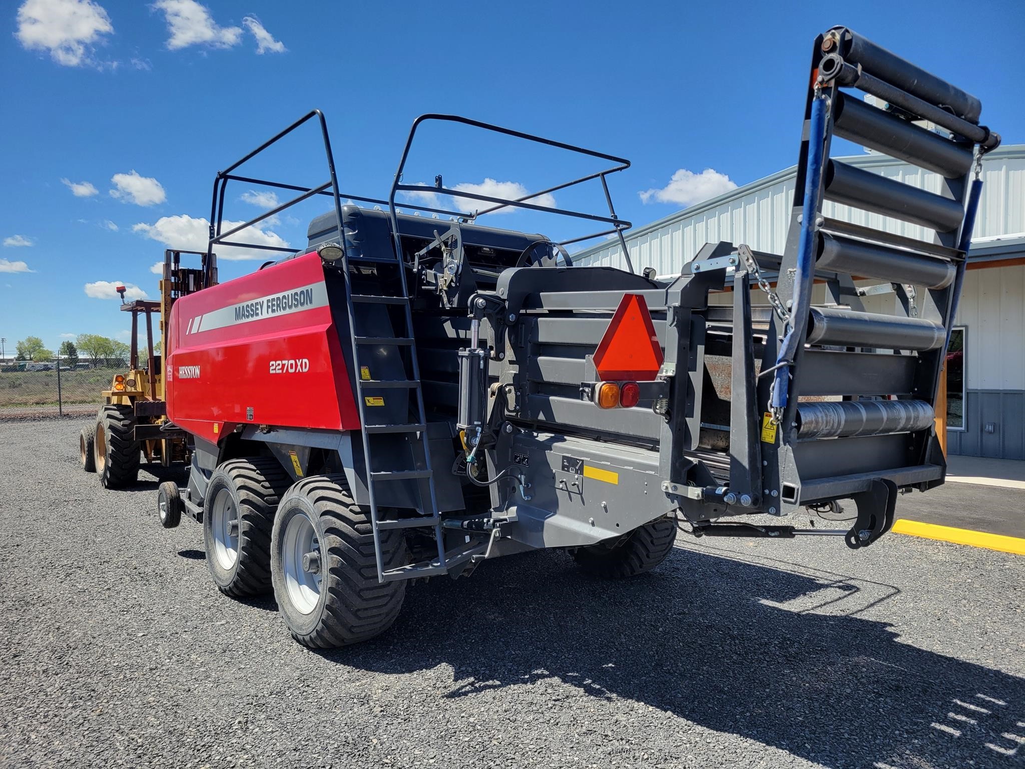 2022 Massey Ferguson 2270XD Baler/Square