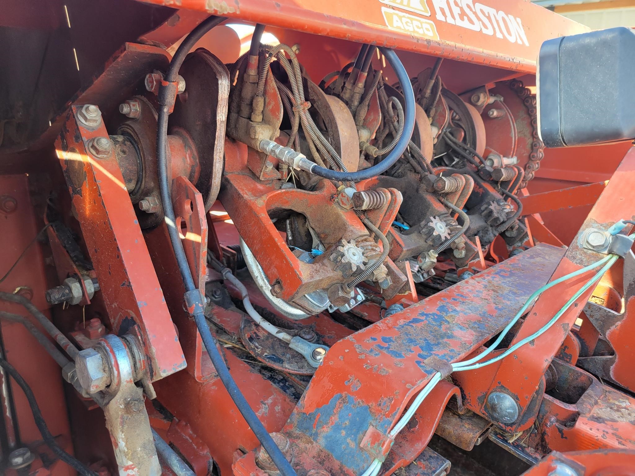 Hesston 4690 Baler/Square