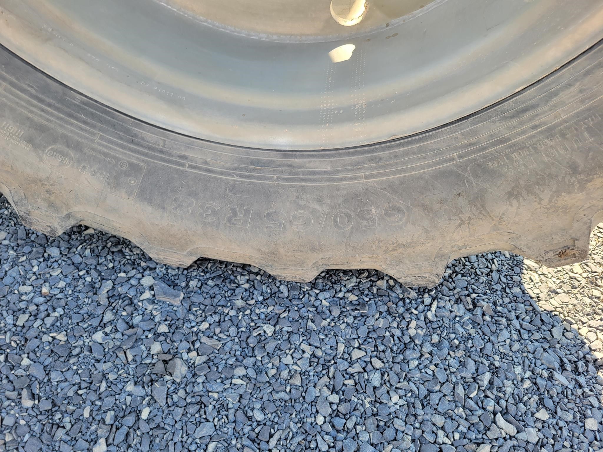 2012 Miller Nitro 4365 Sprayer/High Clearance