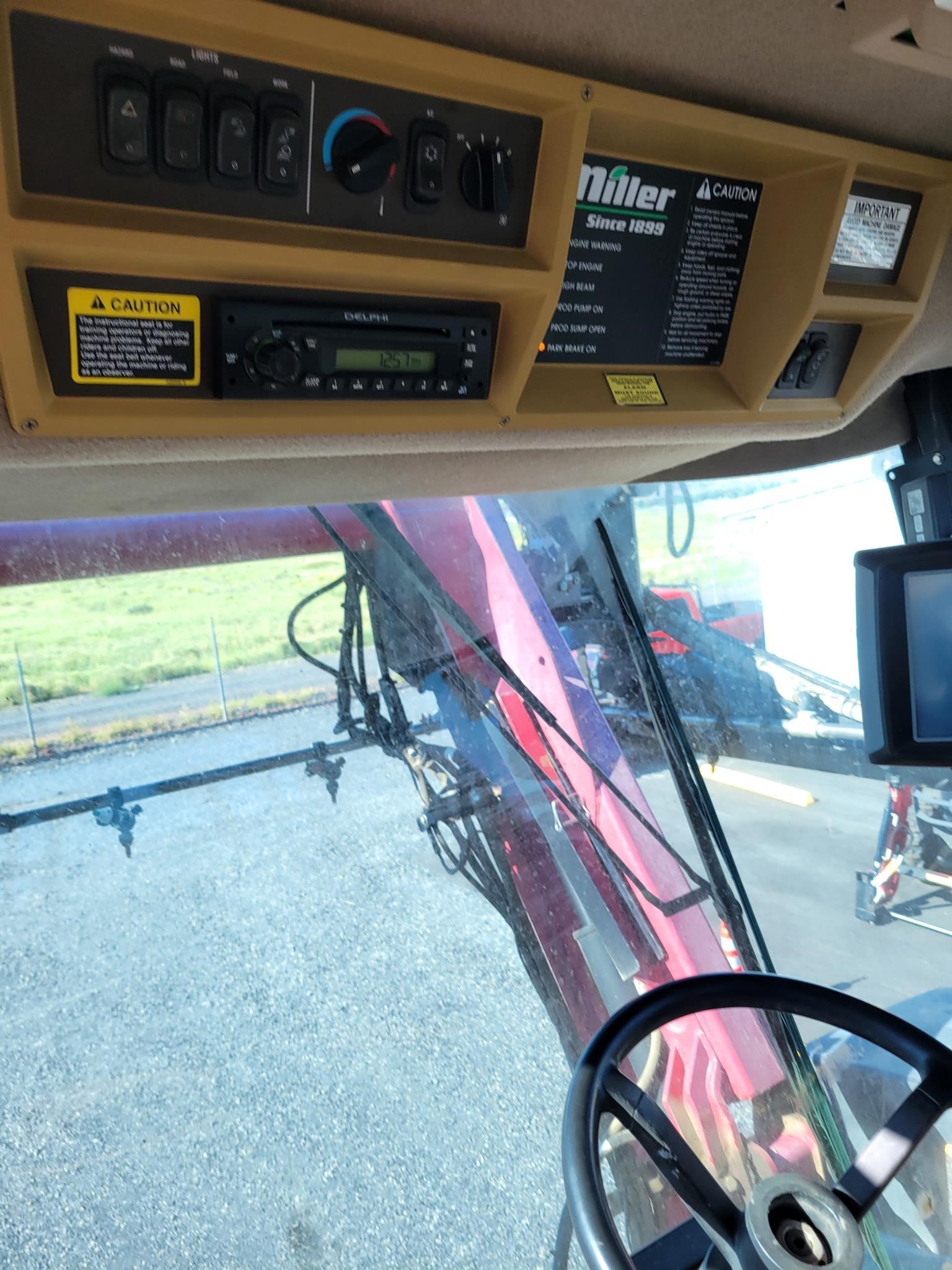 2012 Miller Nitro 4365 Sprayer/High Clearance