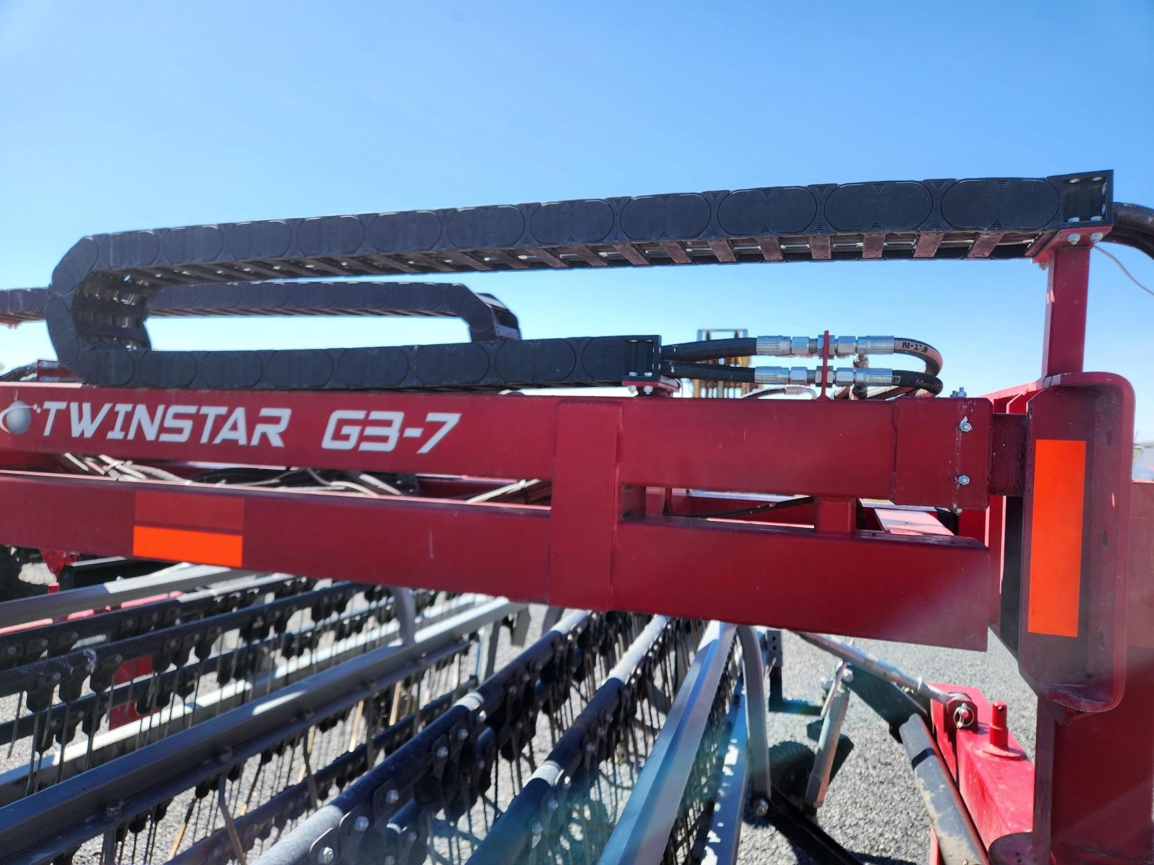2018 TwinStar 2030G3-7 Rake