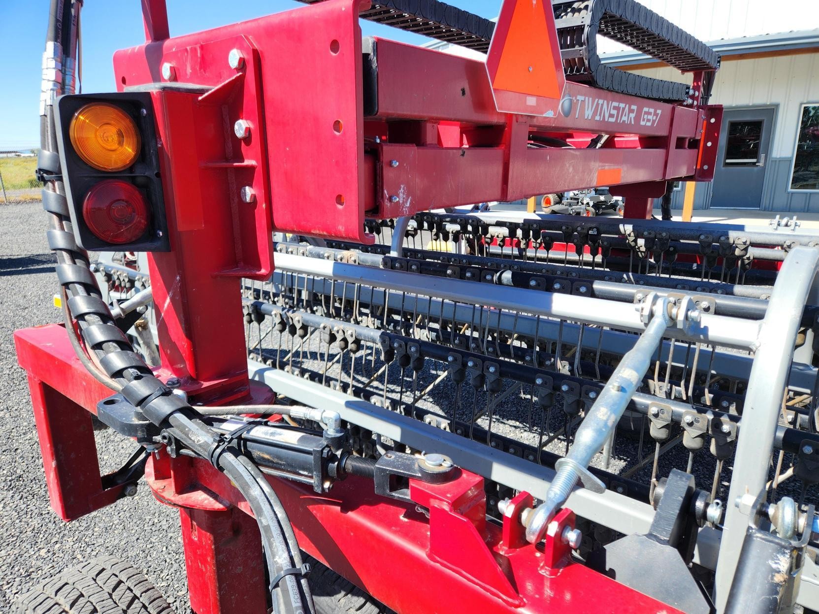 2018 TwinStar 2030G3-7 Rake