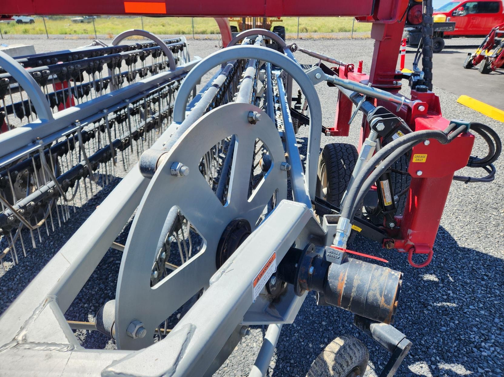 2018 TwinStar 2030G3-7 Rake