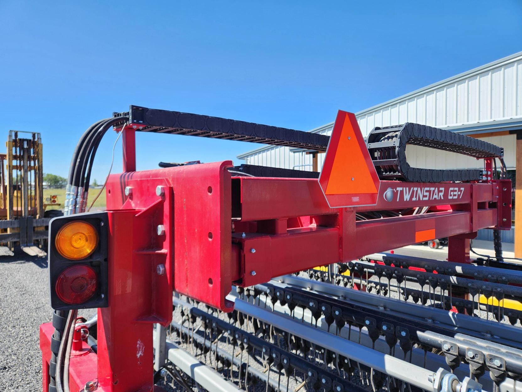 2018 TwinStar 2030G3-7 Rake