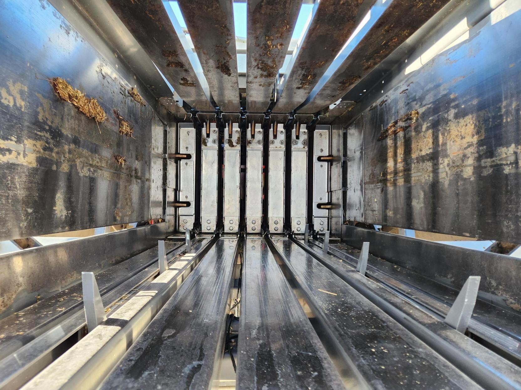 2016 Massey Ferguson 2270 Baler/Square